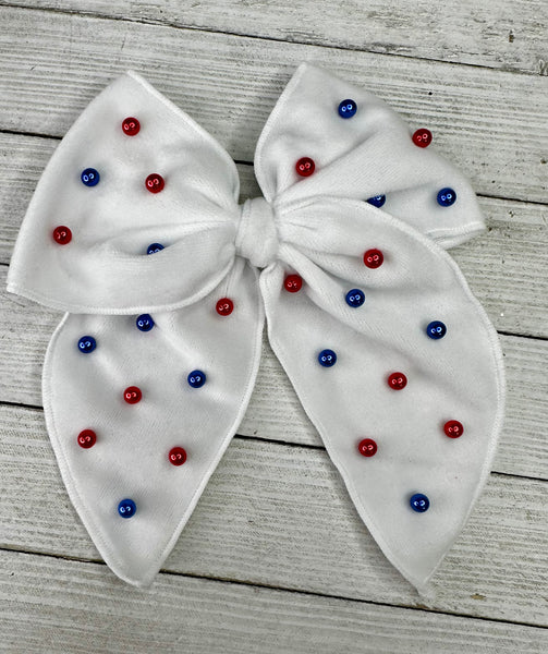 White pearl hand tied