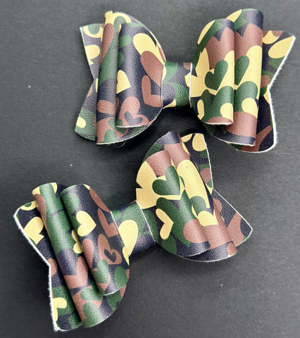 Camo Hearts Piggy set