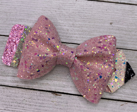 Light Pink Glitter Pencil Bow