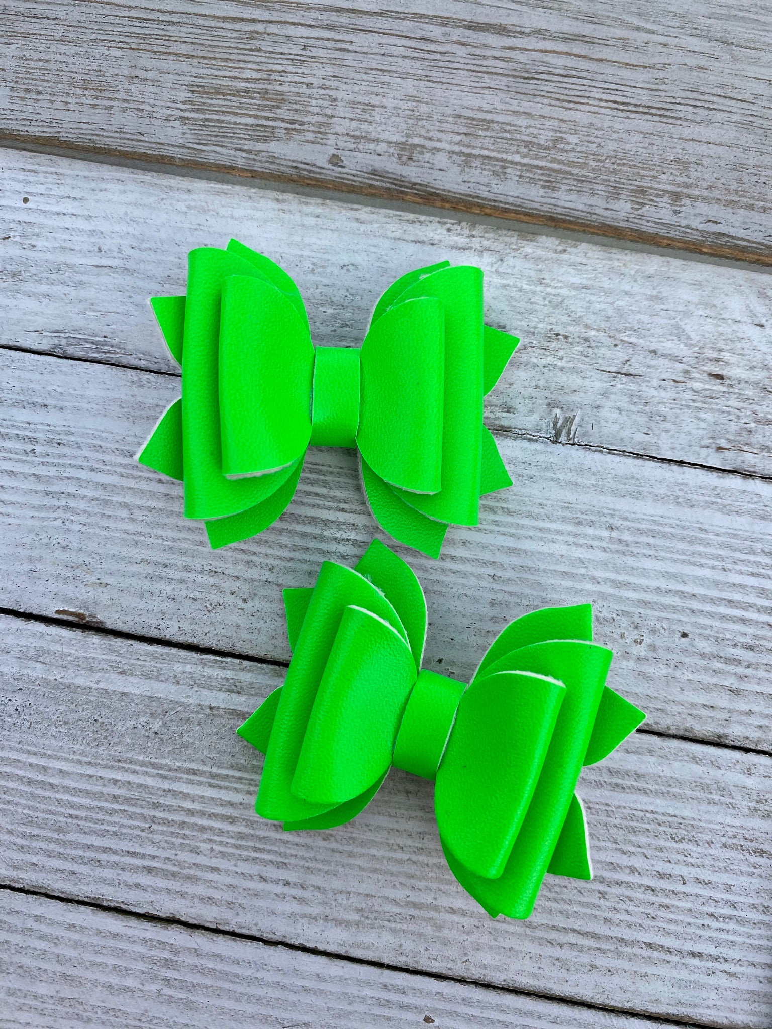 Neon Green Piggy Set