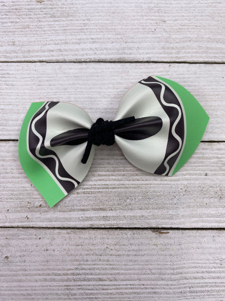 Pinch Crayon Bows