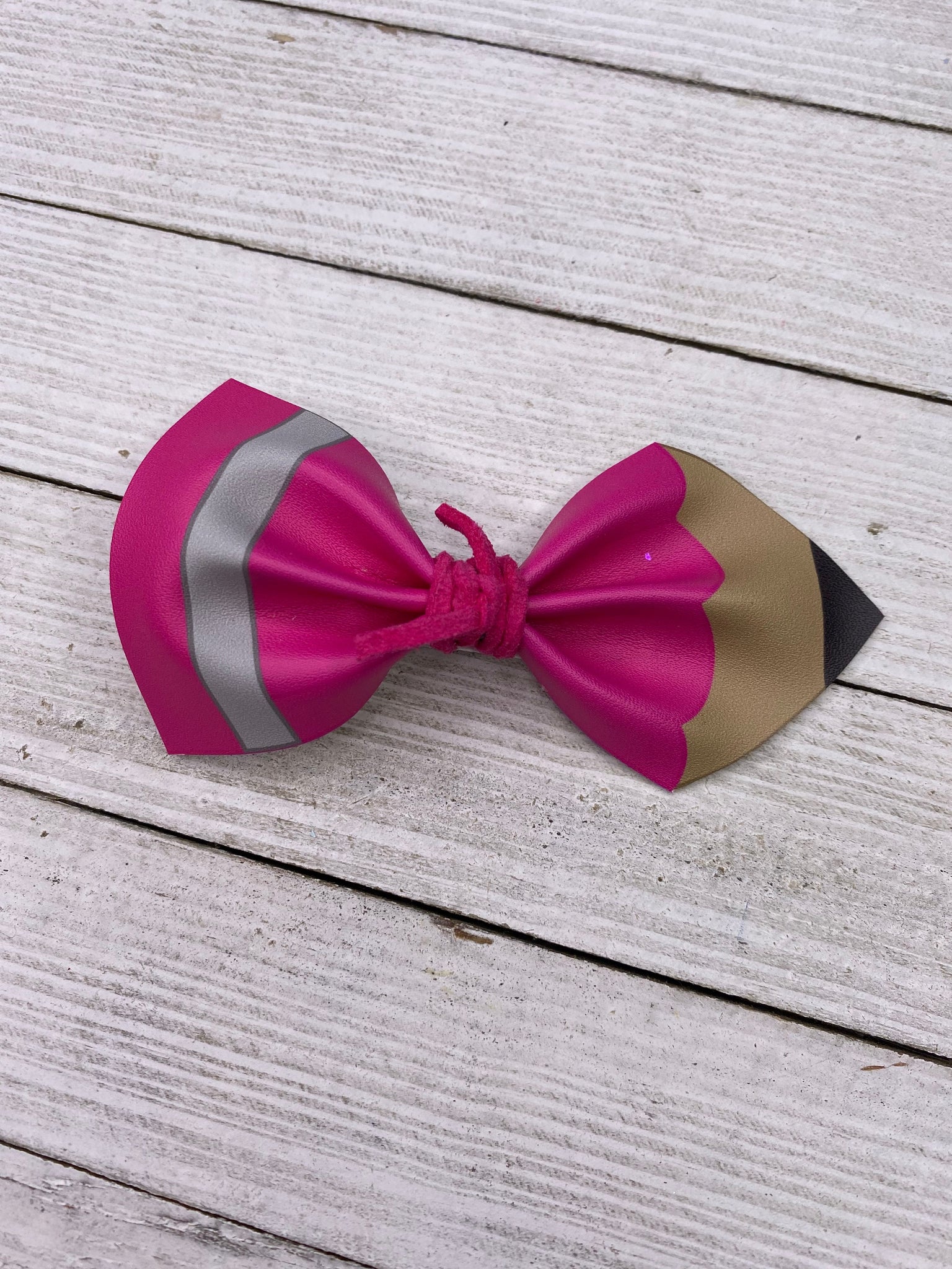 Pink Pinch Pencil Bow