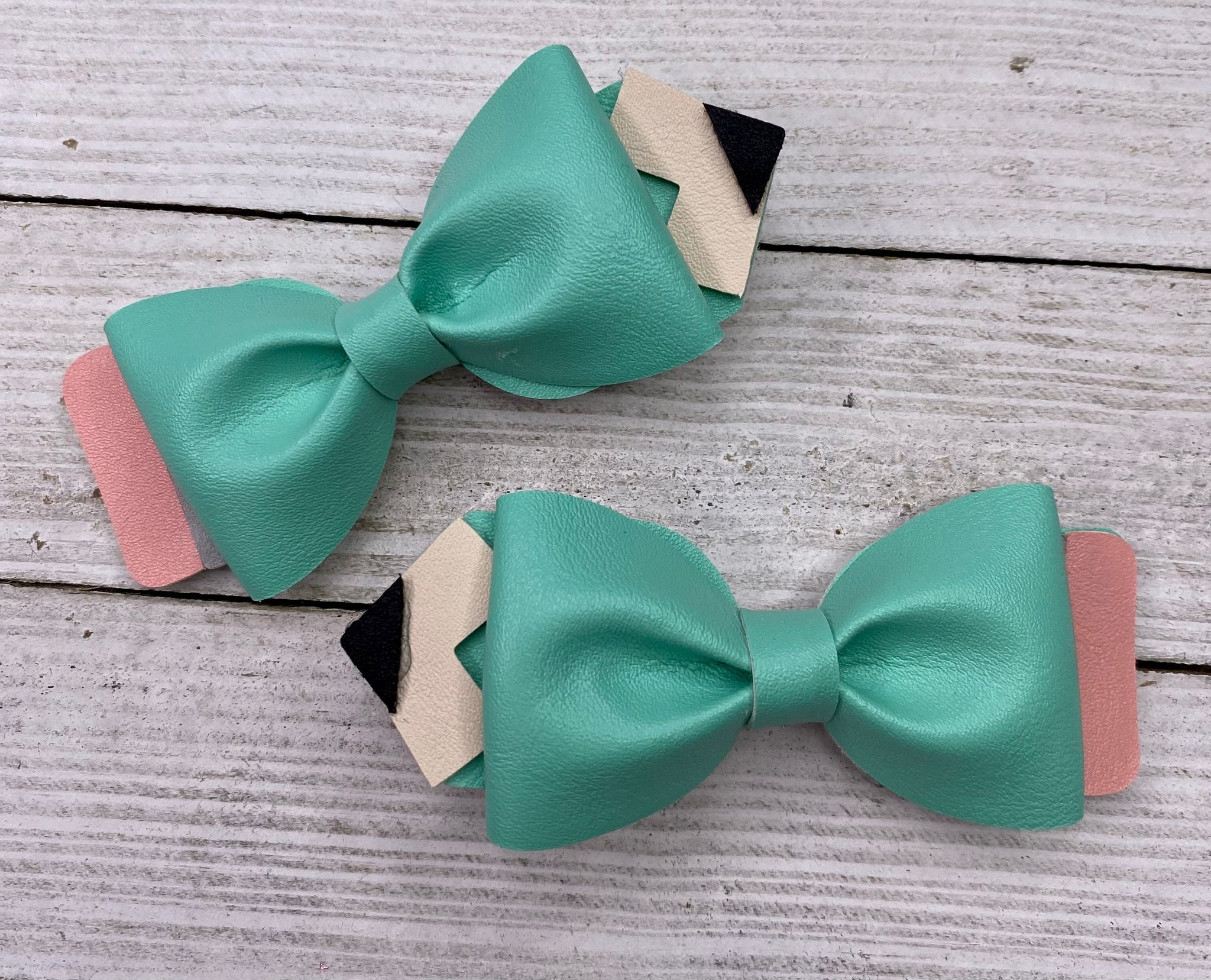 Mint Pencil Piggy set