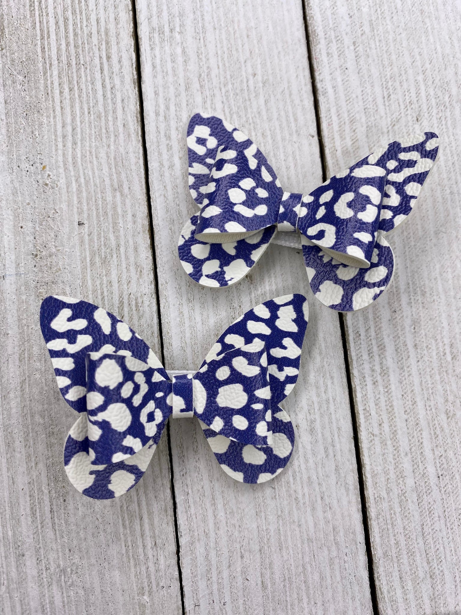 Navy/White Leopard Butterfly Piggy set