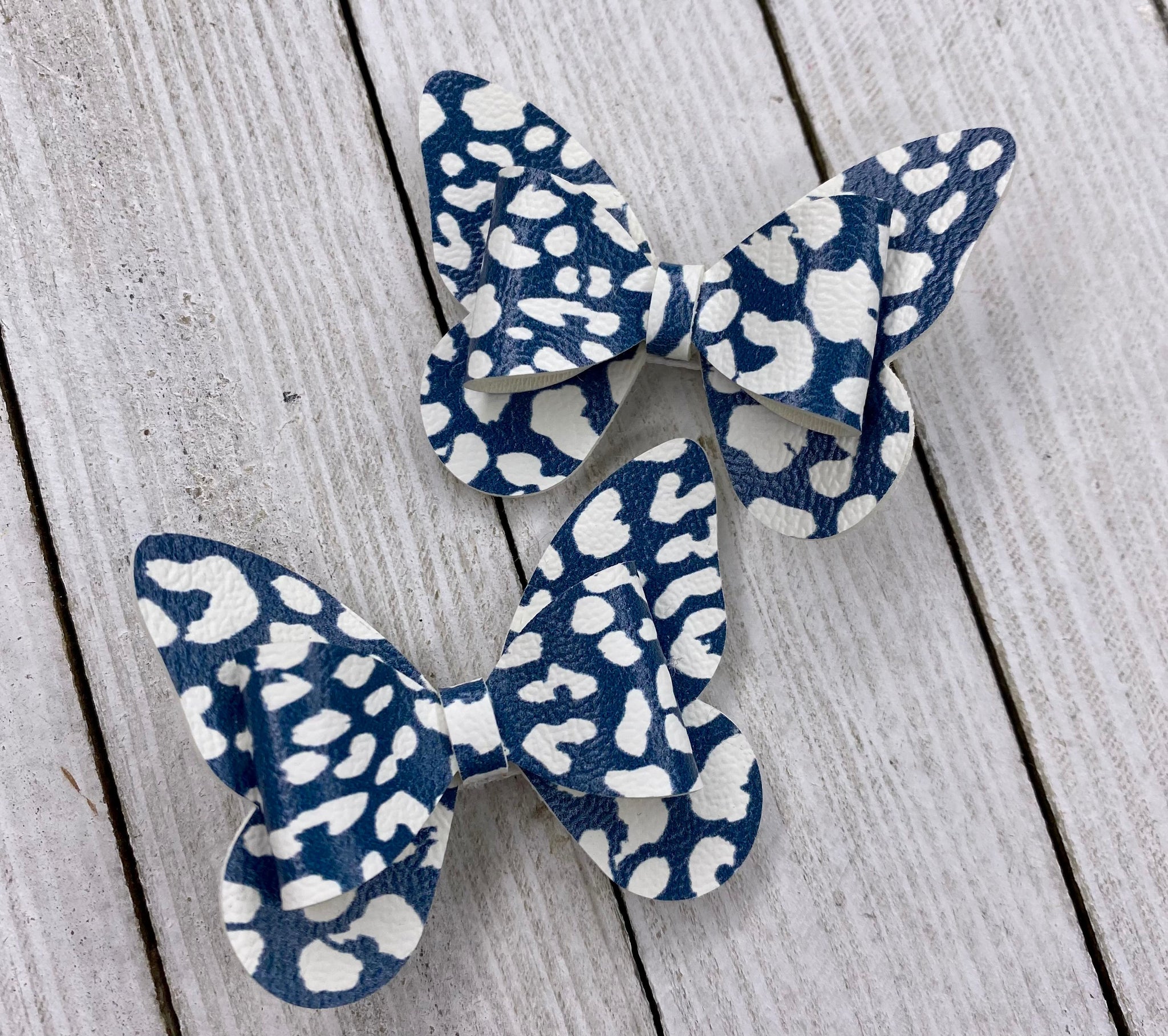 Blue/White Leopard Butterfly Piggy set