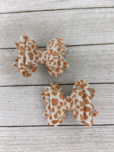 Orange leopard piggy set